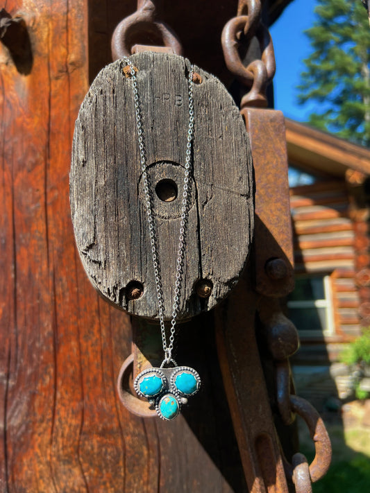 3 Kingman Turquoise Cluster Necklace
